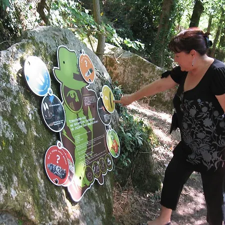 مكان تخييم Camping Du Moulin كليسون
